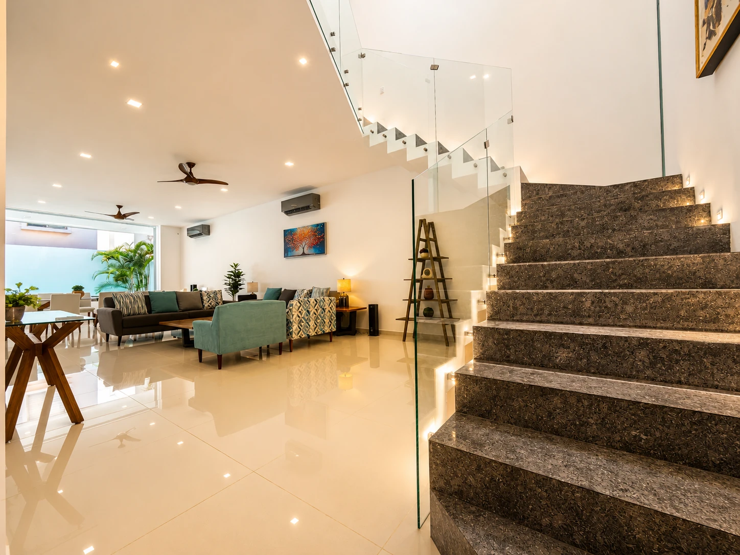 Escalera interior